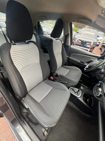 Toyota Yaris 1.5 Hybrid 5 porte - Foto 10