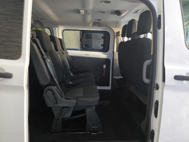 Ford Transit Custom 320 2.0 EcoBlue 130cv PC Combi Trend - 9 posti - Foto 10