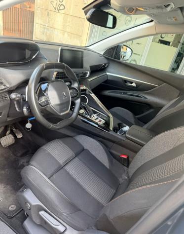 Peugeot 3008 BlueHDi 130 S&S EAT8 Allure - Foto 4