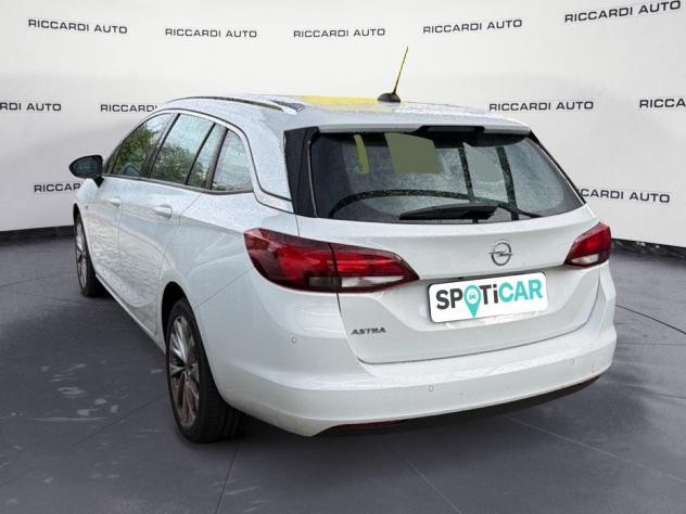 Opel Astra 1.4 Turbo Innovation 125cv S&S MT6 - Foto 4