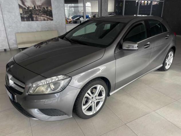 MERCEDES-BENZ A 180 CDI Automatic Dark Night Edition rif. 23784940 - Foto 2