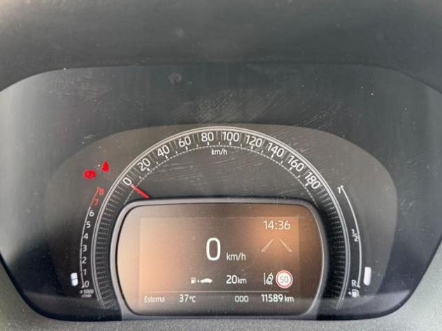 TOYOTA Aygo X Active 1.0cc 72cv SAFETY PACK C. CONTROL rif. 24044208 - Foto 6