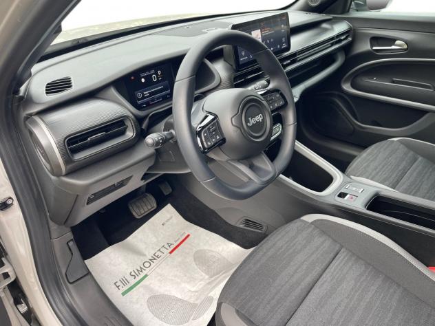 Jeep Avenger 1.2 turbo e-hybrid mhev Longitude fwd 110cv edct6 - KM0 - Foto 9
