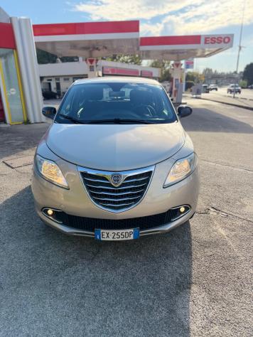 Lancia Ypsilon 900 neopatentati pronto uso garanzia - Foto 2