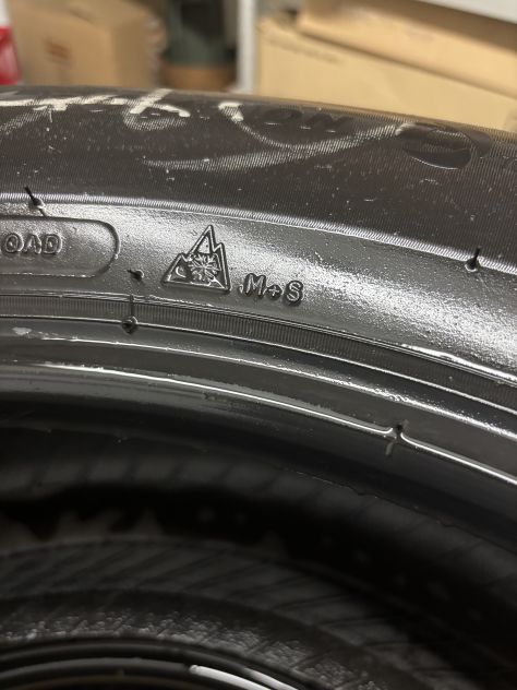 Michelin Pilot Alpin 5 SUV 225/60 R18 104H M+S – 4 gomme – DOT 4919 - Foto 8