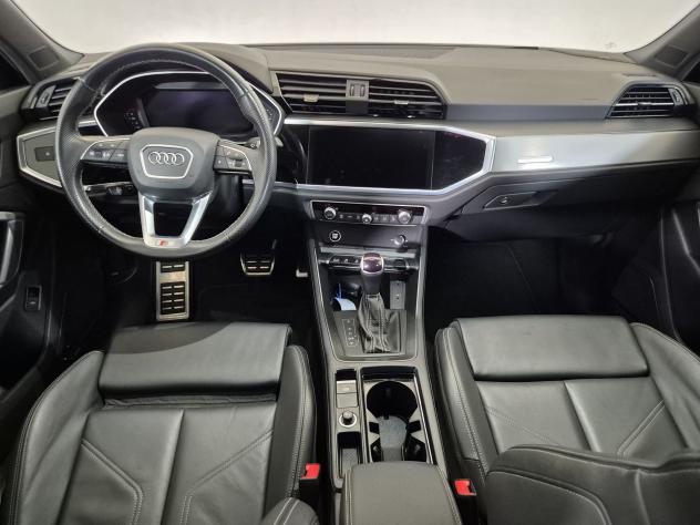 Audi Q3 I 2019 Sportback Diesel Sportback 40 2.0 tdi S line edition quattro 200 - Foto 8