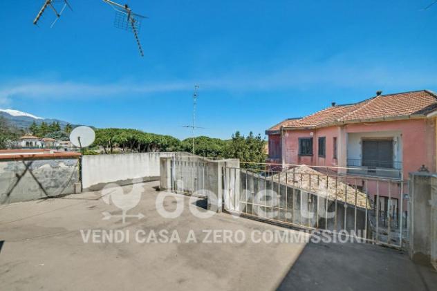 Casa indipendente di 100 m² con 5 locali in vendita a Trecastagni - Foto 2