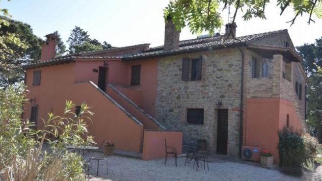 Perugia vendesi agriturismo 40 vani 2250 Mq - Foto 7