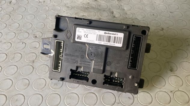 Body computer Renault Clio 4 1.5DCI del 2016 (284B18663R) - Foto 2