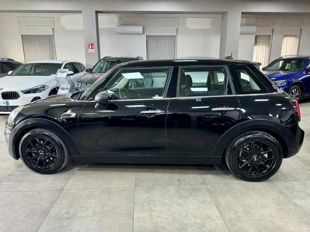 Mini One D 1.5 95cv 2018 - Foto 4