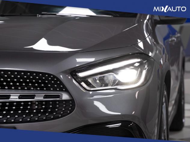 Mercedes-Benz GLA 200 D Premium 150CV Auto - Foto 10