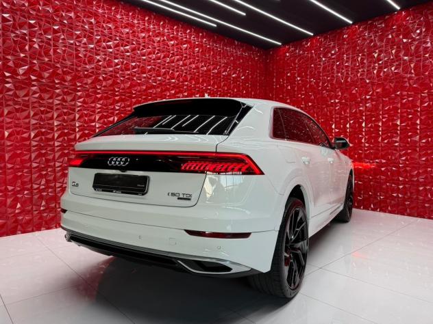 Audi Q8 50 TDI 286 CV quattro tiptronic Sport - Foto 8