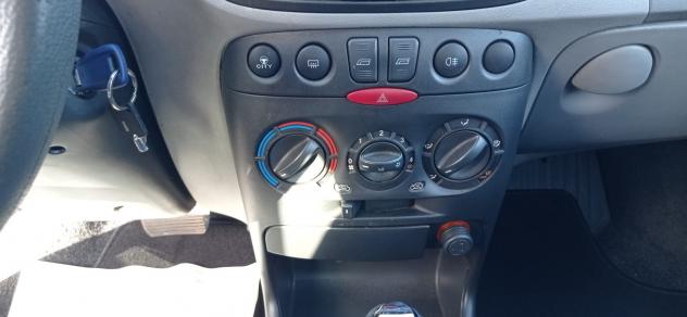 Fiat Punto 1.2i 5 Porte Speedgear Cambio Automatico - Foto 7