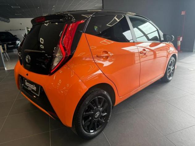 TOYOTA Aygo Connect 1.0 VVT-i 72 CV 5 porte x-cite rif. 23737083 - Foto 8