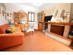 Terratetto in vendita a Segromigno In Monte - Capannori 90 mq  Rif: 1397270