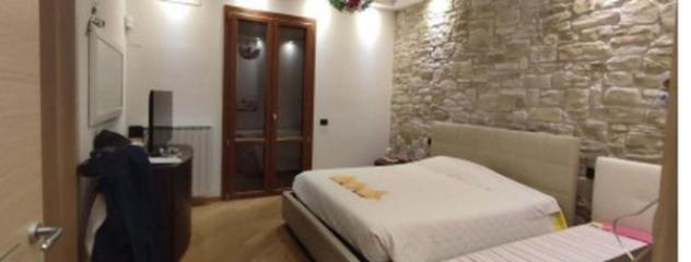 Immobile in asta di 187 m² in vendita a Prato - Foto 2