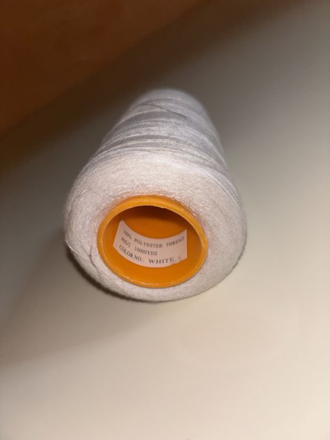 1 ROCCHETTO GRANDE DI FILO SOTTILE PER MACCHINA DA CUCIRE/CUCITO A MANO,USATO PO - Foto 7