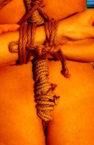 Sessioni dimostrative shibari e Tantra Yoni - Foto 3 Tel:3398855426