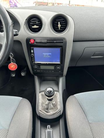 Seat Ibiza 1.4 16V 5p. Xplod - Foto 9