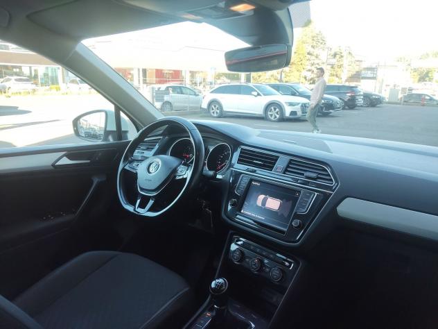 Volkswagen Tiguan Tiguan 1.6 tdi Business 115cv - Foto 8