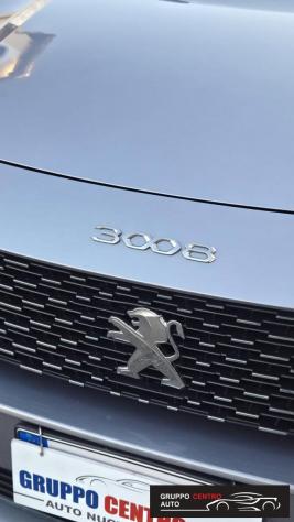 PEUGEOT 3008 Turbo 130cv EAT8 GT Line - 2024 - Foto 8