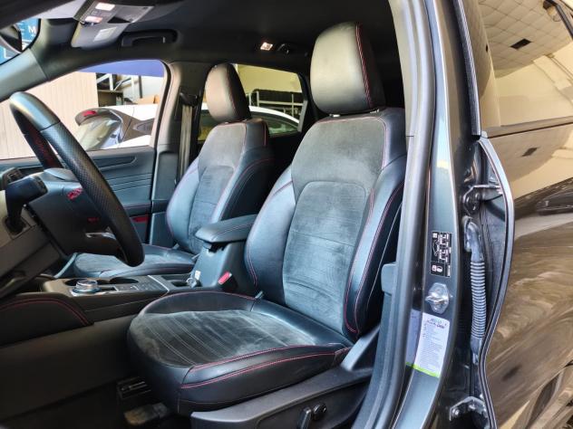 Ford Kuga 2.5 Benzina FHEV 190CV 2WD ST-Line X Aut - Foto 9