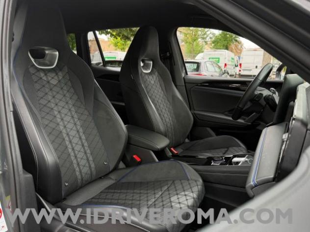 VOLKSWAGEN Tiguan Tiguan 2.0 tdi R-Line 150cv dsg rif. 24225842 - Foto 8