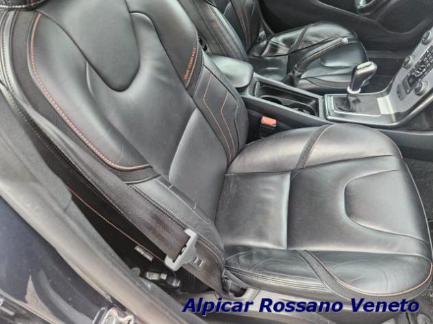 VOLVO V40 D2 R-design cross rif. 24068297 - Foto 6