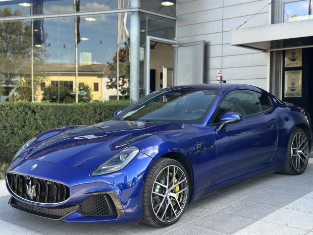 Maserati GranTurismo 3.0 Trofeo awd auto | IVA, 20", CARBON, HEAD-UP, SPORT DESIGN