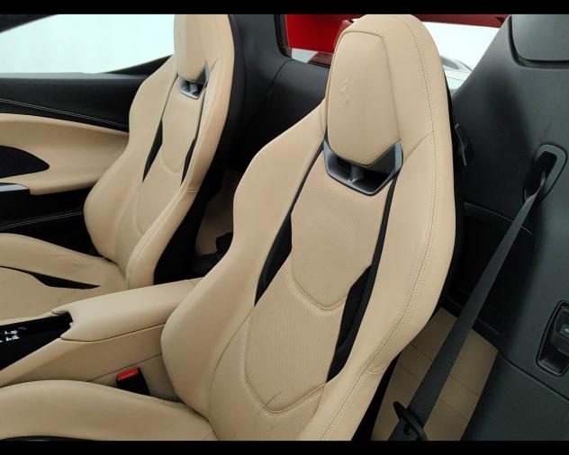 Ferrari 296 GTS 3.0 Hybrid DCT GTS - Foto 6