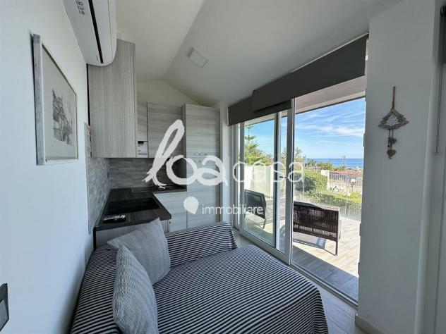 LOANO splendido attico in villa vista mare!!! - Foto 9
