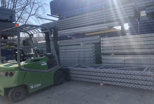 Scaffali a risparmio economico - Foto 2