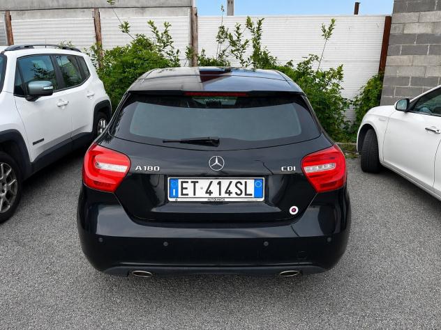 MERCEDES A180 IN ARRIVO - Foto 2