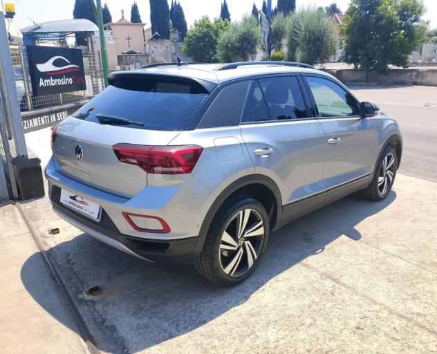 VOLKSWAGEN - T-Roc - 2.0 TDI SCR 150 CV DSG R-Line - Foto 3