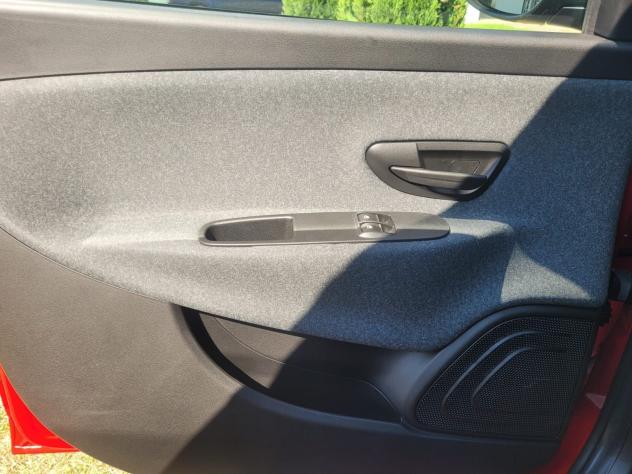 Lancia Ypsilon 1.0 Hybrid Silver-PROMO GALLOTTI - Foto 7