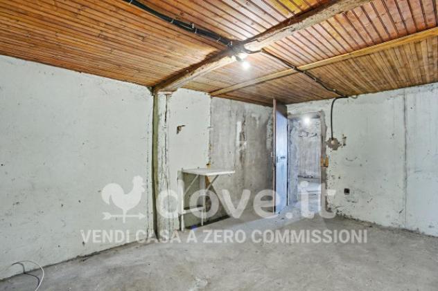 Appartamento di 161 m² con più di 5 locali in vendita a Caravate - Foto 12