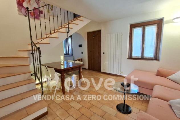 Casa indipendente di 105 m² con 4 locali e posto auto in vendita a Urbino - Foto 10