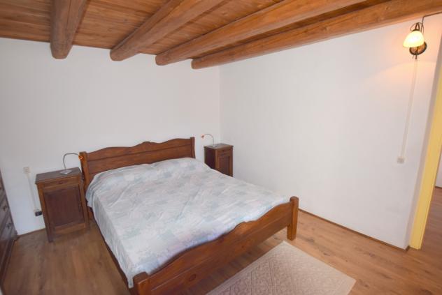 RUSTICO di 8 vani e di 240 mq (CROCETTA DEL MONTELLO) rif. ZI82B_1 - Foto 12
