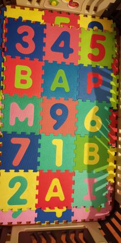 Tappeto a tasselli ammortizzante puzzle per bambini