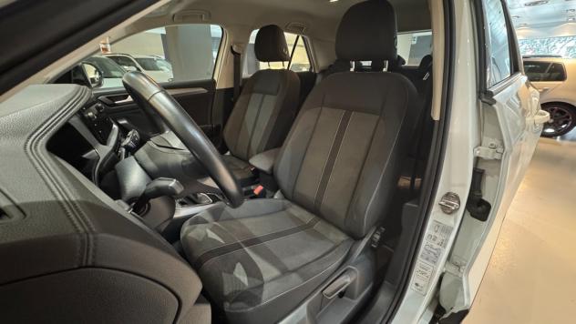 VOLKSWAGEN T-ROC ADVANCED 2.0D 116CV - 2022 - Foto 10