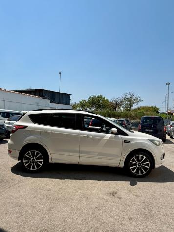 Ford Kuga 1.5 TDCI 120 CV S&S 2WD ST-Line - Foto 4