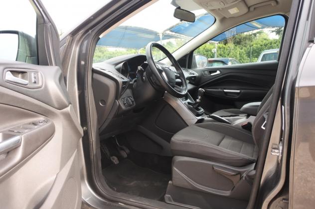Ford Kuga 2.0 TDCI 115 CV 2WD Business 2015 - Foto 9