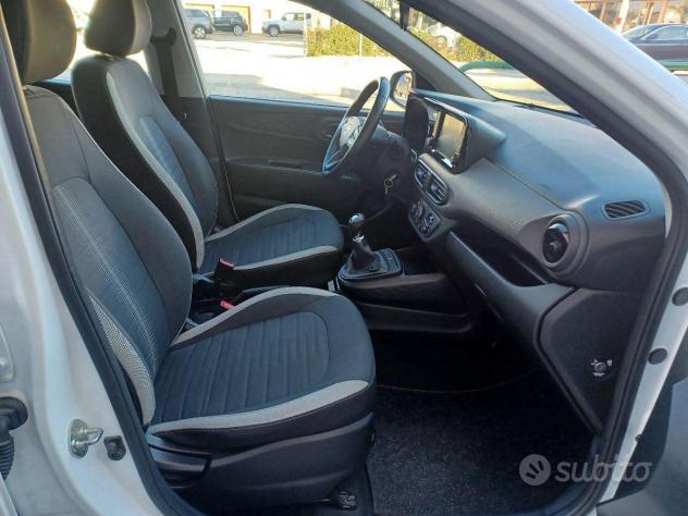 HYUNDAI - i10 - 1.0 MPI Connectline - Foto 8