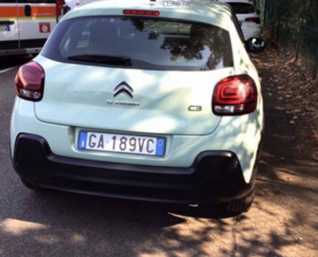 Citroen C3 BlueHDi 100 S&S Shine Autocarro 4 p. - 2020 - Foto 4
