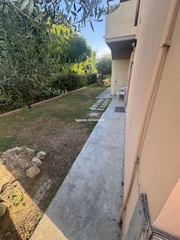 MONTECCHIO VENDESI AMPIO APPARTAMENTO INDIPENDENTE CON TAVERNA E AMPIO GIARDINO - Foto 3