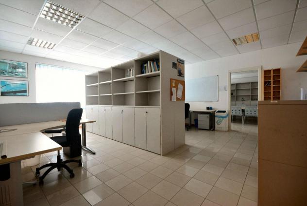 Ufficio in vendita a Guamo - Capannori 110 mq Rif: 954680