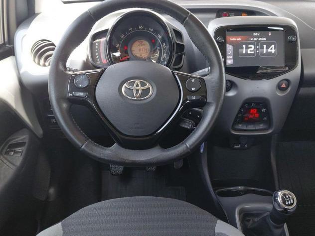 Toyota Aygo 5p 1.0 x-fun 72cv - Foto 8