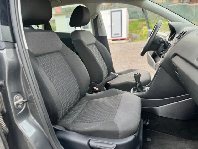 Volkswagen Polo 1.4 TDI 5p. Business - Foto 10