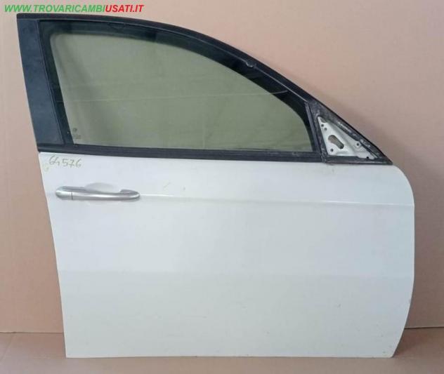 PORTA ANT.D. BIANCA CON ALZ. E SERR.  Carrozzeria  Lamierati esterni  Porte  Porta ant. dx. ALFA ROMEO - 147 - 01-08-2000 - 01-10-2004, ALFA ROMEO - 1