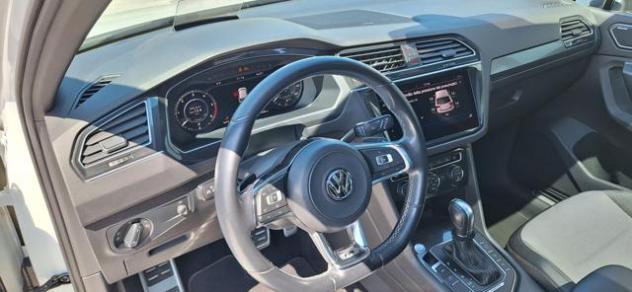VOLKSWAGEN Tiguan 2.0 TDI 190 CV DSG 4MOTION Advanced R-LINE N°FR096 rif. 24107307 - Foto 9